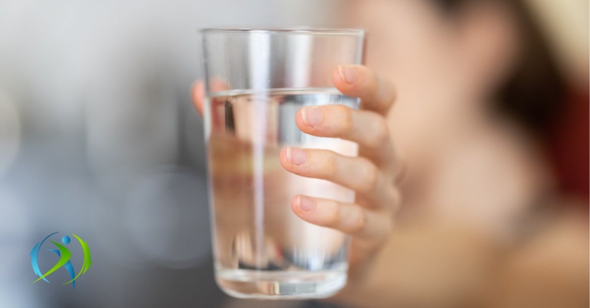 Should You Avoid Drinking While Eating? Let’s Clear This Up